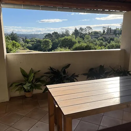 Mas Lyda Apartment