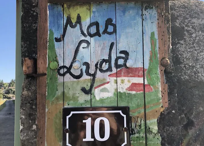Mas Lyda Жуайёз